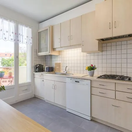 Apartment De 3 Avec Wifi A *